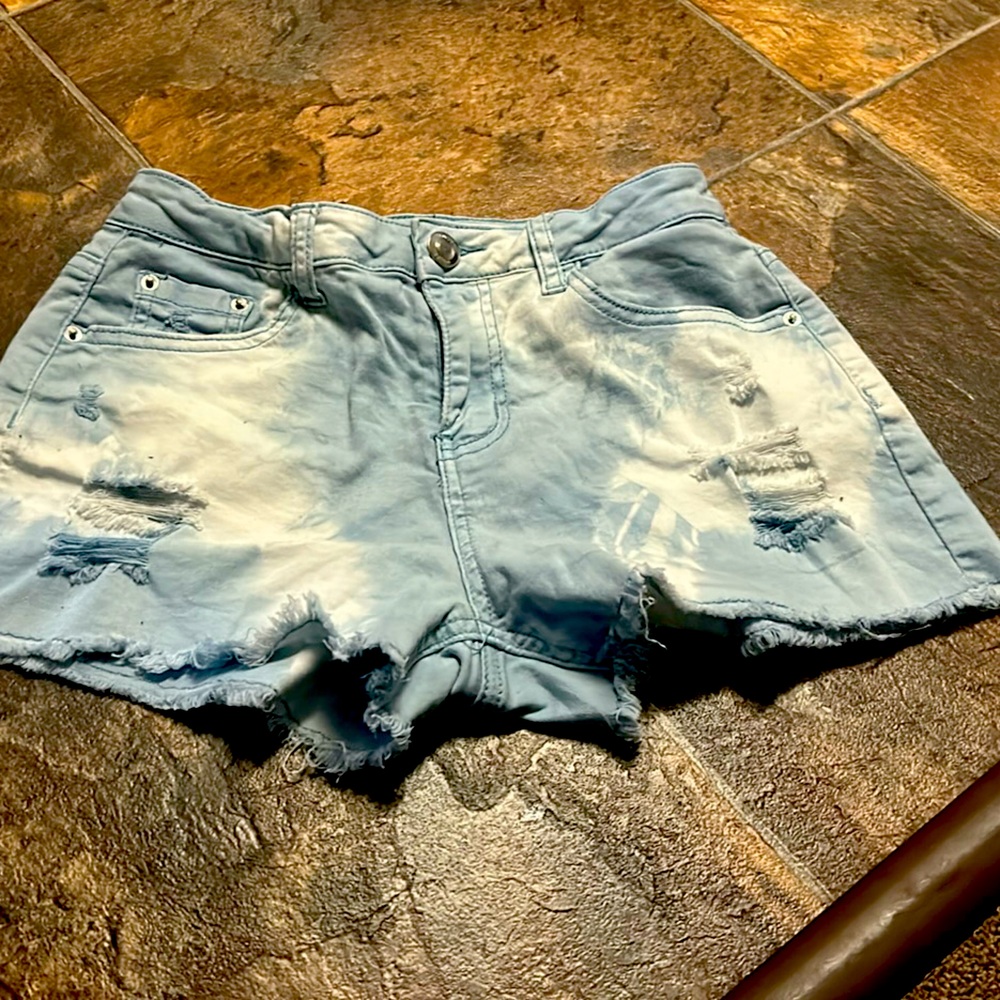 Women’s Rue 21 shorts